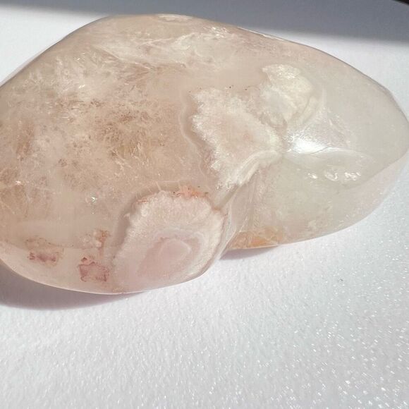 Flower Agate Heart Carving (#6) - Picture 5 of 10